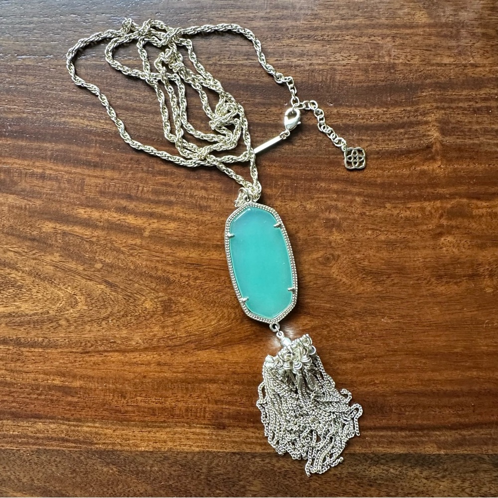 Kendra Scott Rayne Pendant Necklace Light Green and Gold 30” Chain